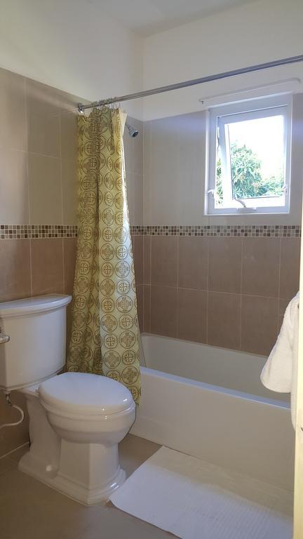 Apt 12, Executive Suites Ja - Palms Enfield Eksteriør billede