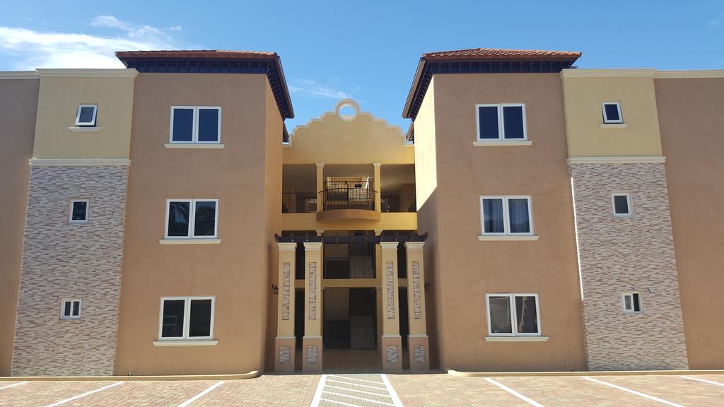 Apt 12, Executive Suites Ja - Palms Enfield Eksteriør billede